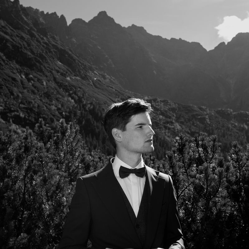 Between peaks #9